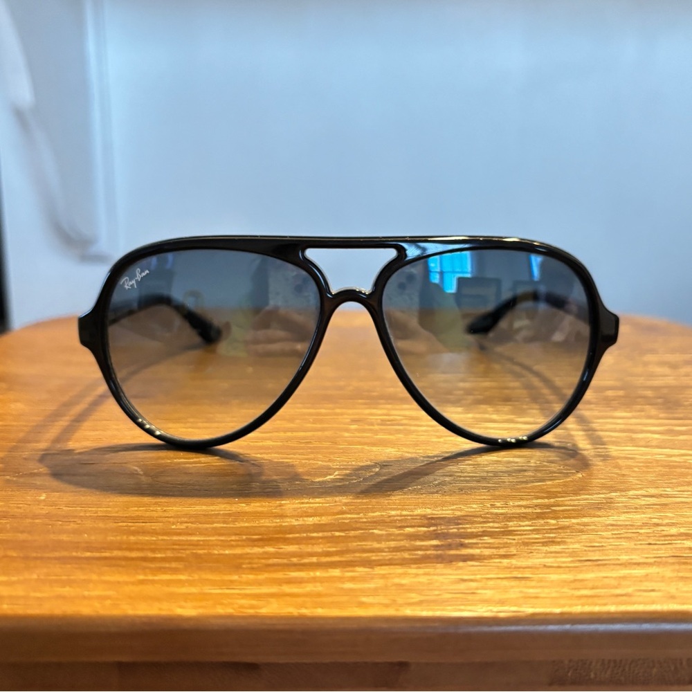 Ray-Ban Classic Black Aviator Sunglasses